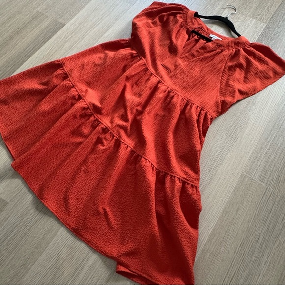 Calvin Klein Gauze Split Neck Tiered Swing Dress - Size 12 - Picture 4 of 6